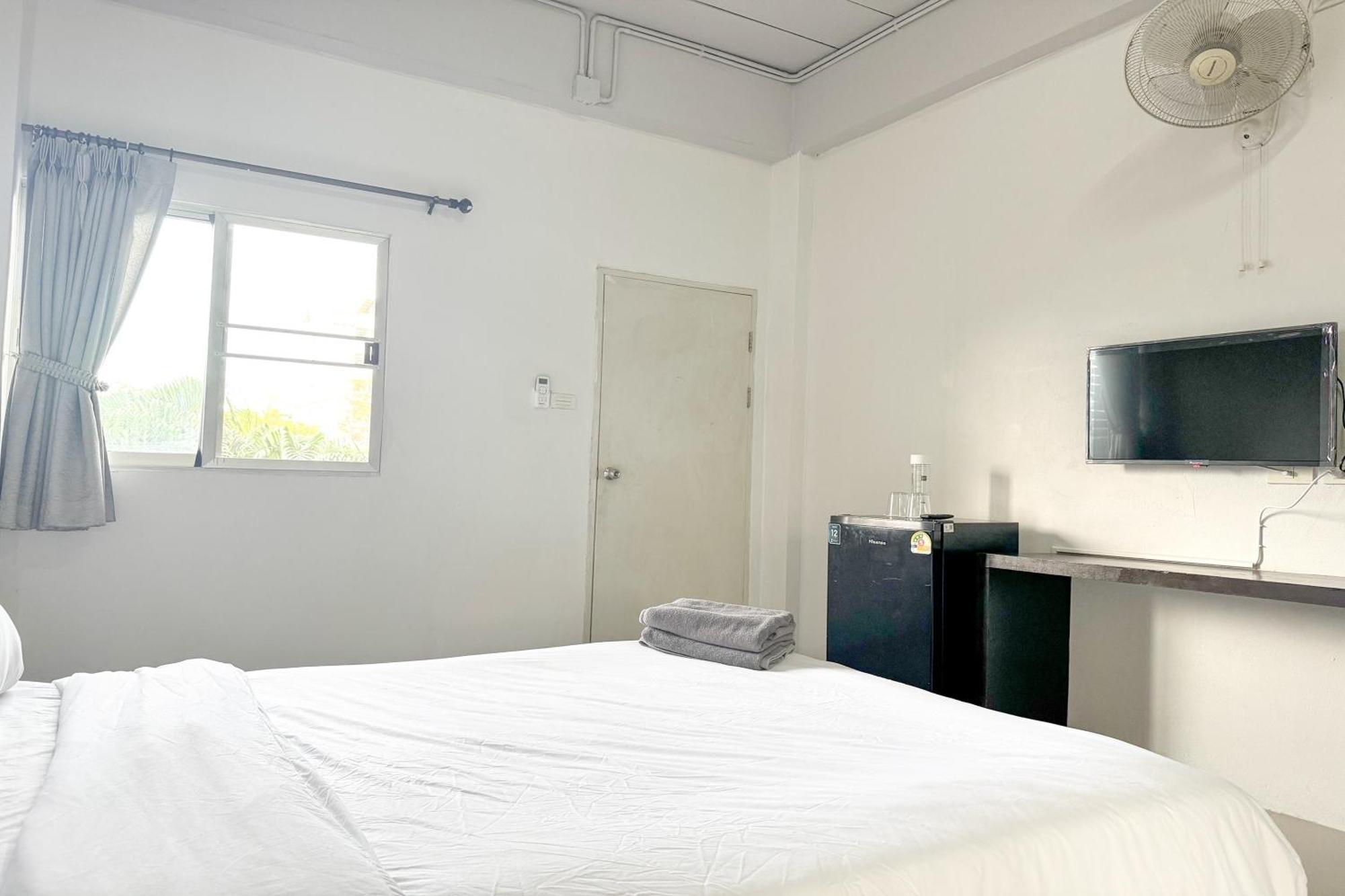 Tf Apartment Чиангмай Екстериор снимка