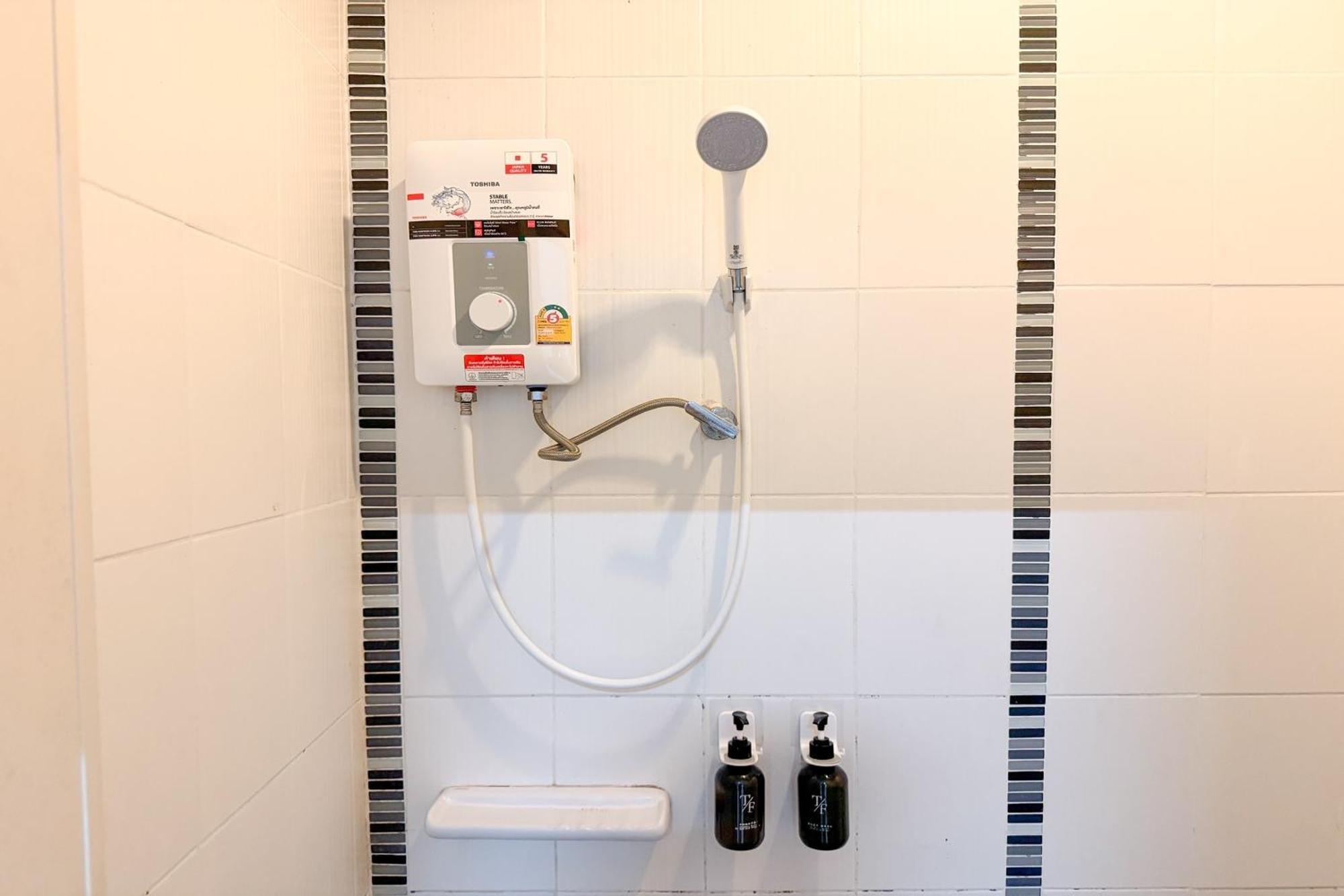 Tf Apartment Чиангмай Екстериор снимка